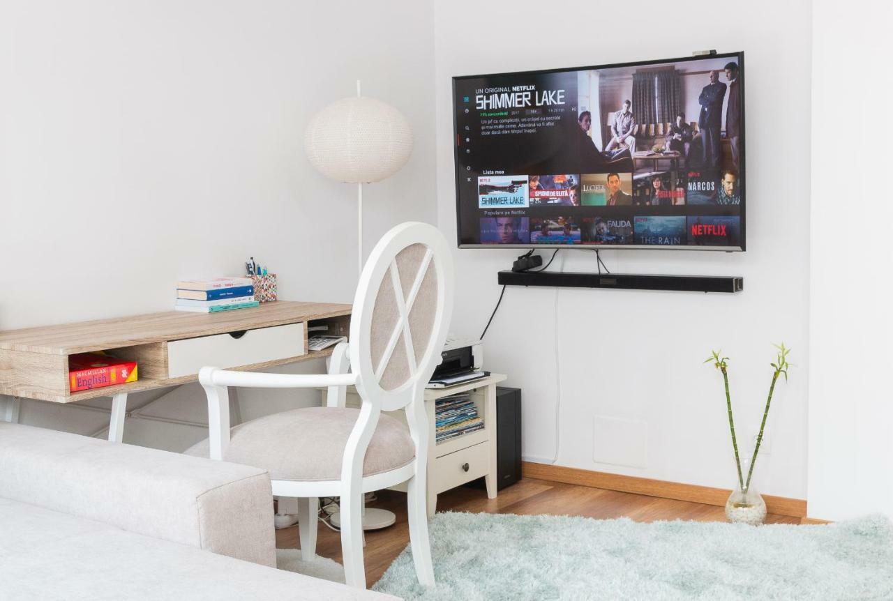 Cozy Flat In The Heart Of The City ออราแด ภายนอก รูปภาพ